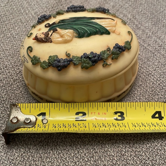 St. Jude Trinket Resin Box Keepsake Box Religious - Picture 12 of 12